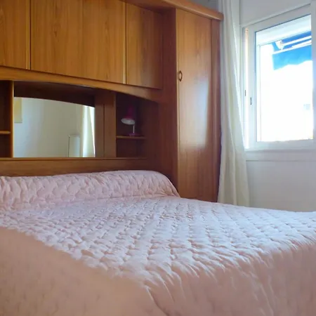 شقة Pleasant Seaside Cocoon *