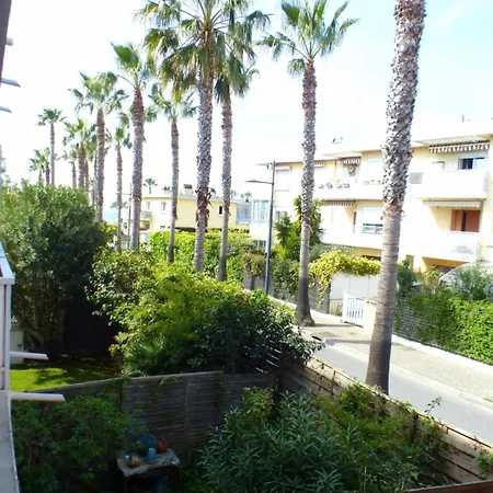 Beaches Within Walking Distance Private Parking! * Six-Fours-les-Plages
